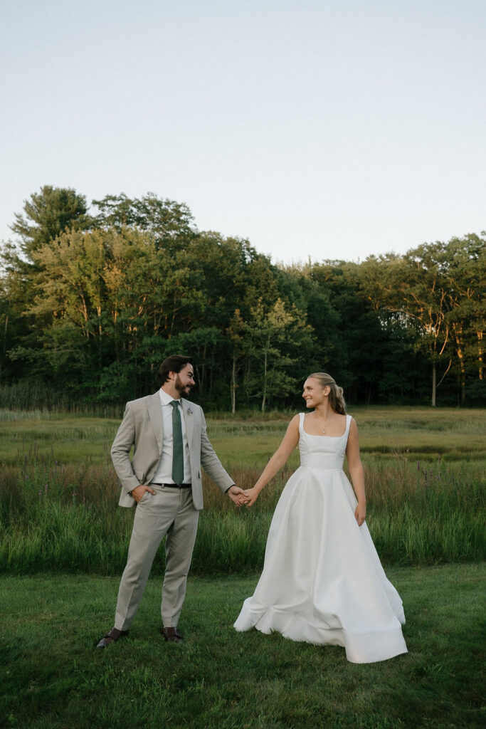 Couples portraits at Wandby Landing. 
